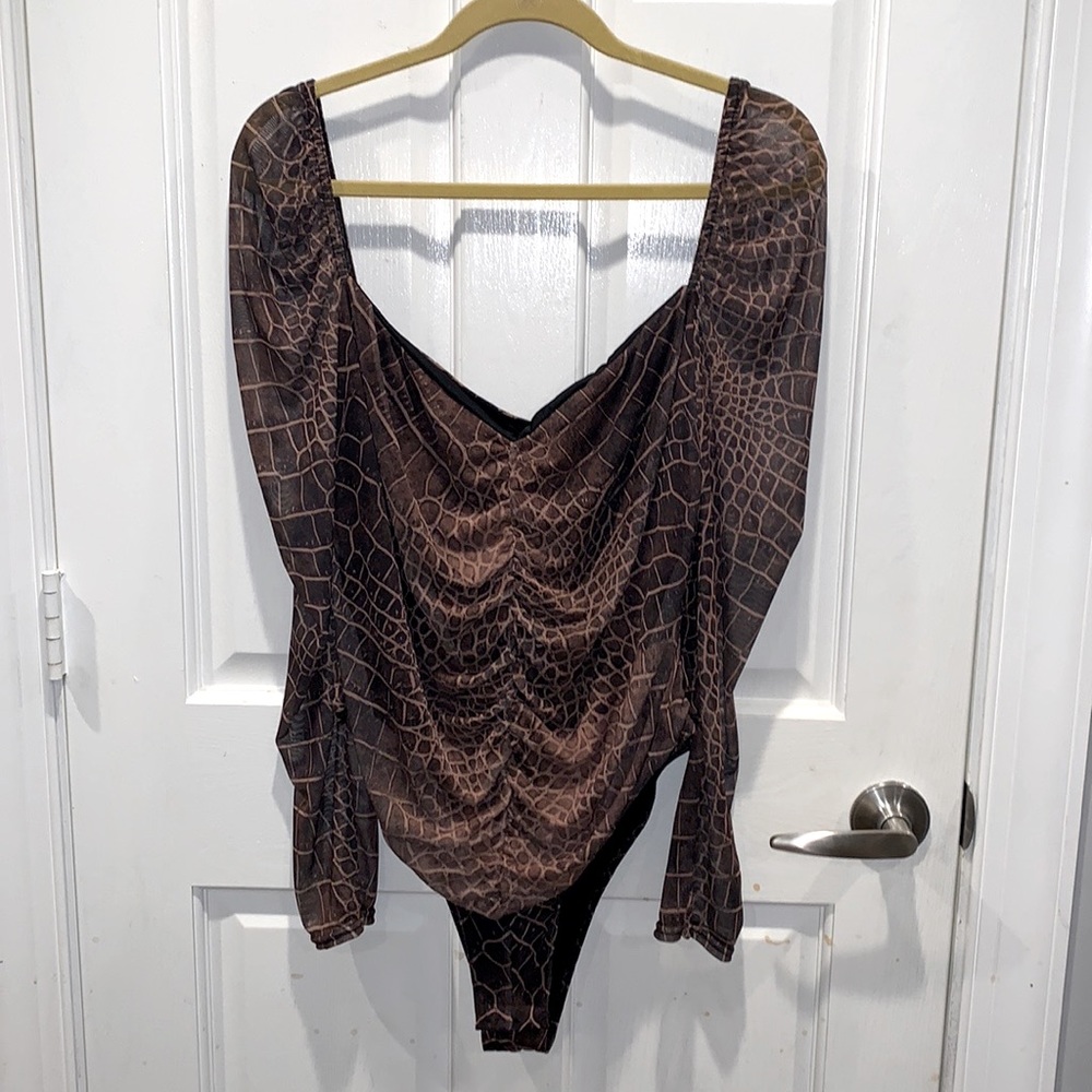 Brown Croc Print Mesh Ruched Puff Sleeve Bodysuit